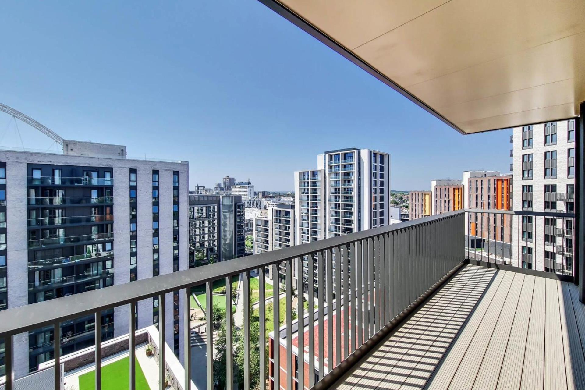 Botanical-Inspired Apartments At Repton Gardens Right In The Heart Of Wembley Park 伦敦 外观 照片