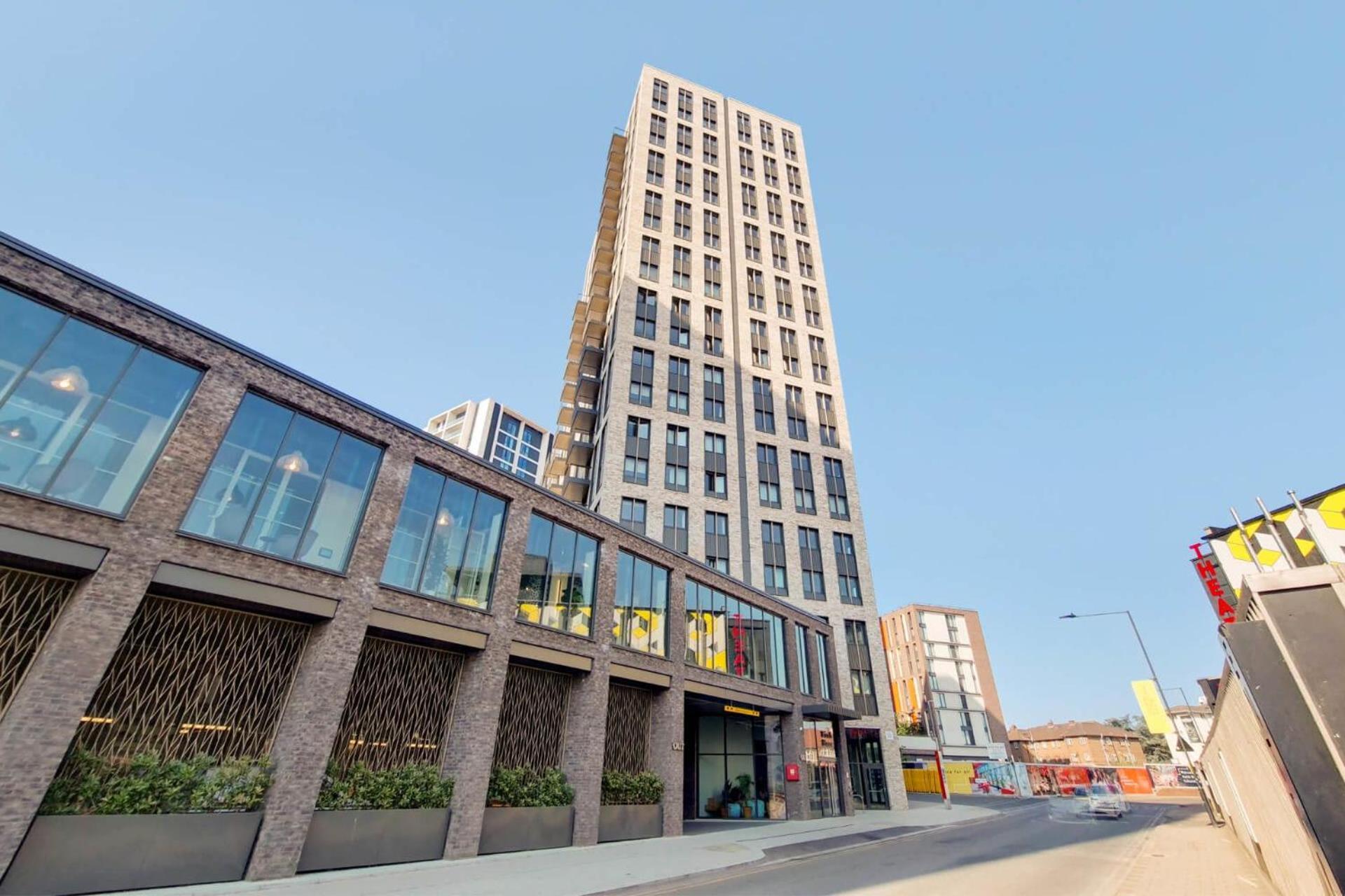Botanical-Inspired Apartments At Repton Gardens Right In The Heart Of Wembley Park 伦敦 外观 照片