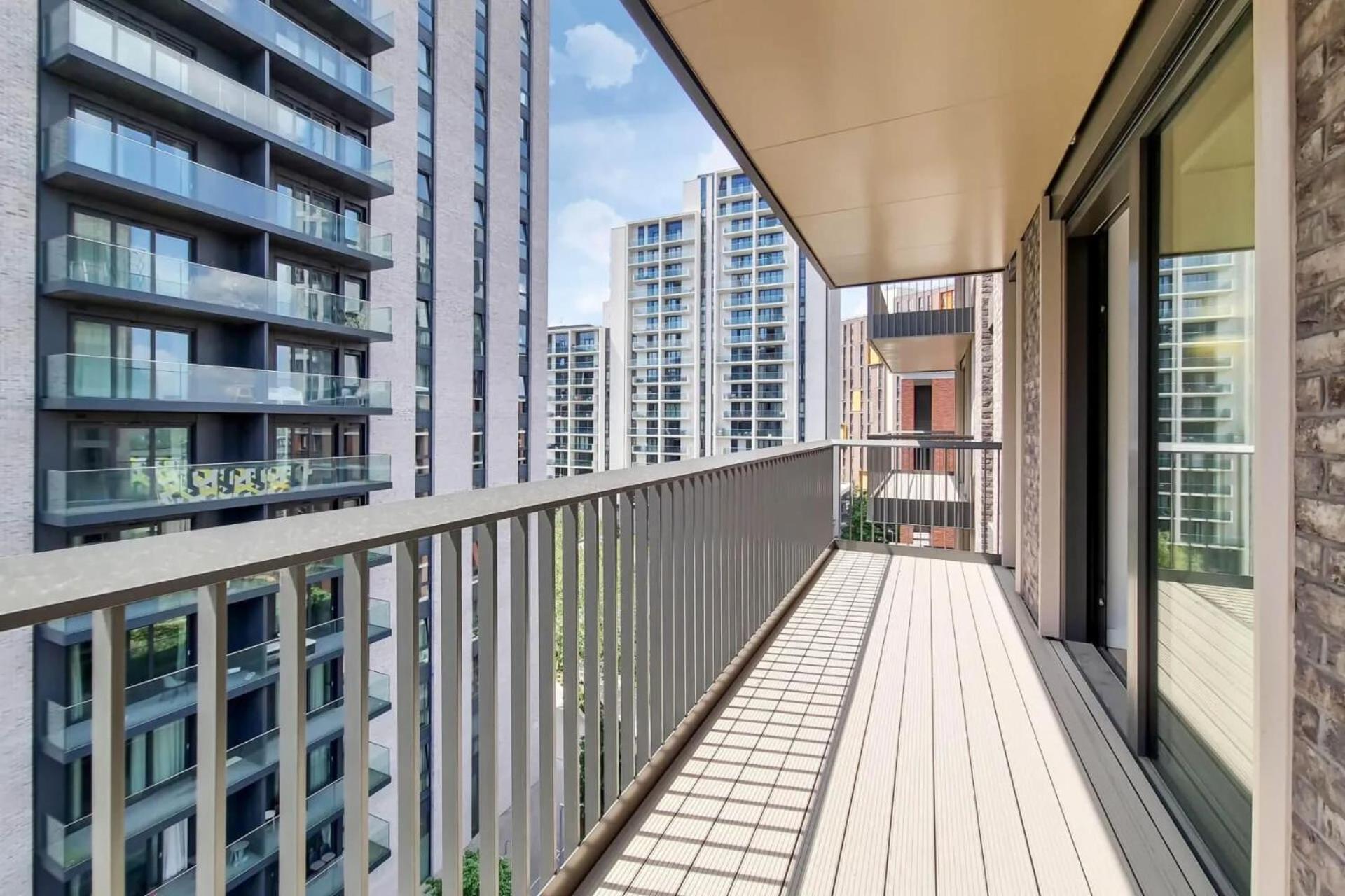 Botanical-Inspired Apartments At Repton Gardens Right In The Heart Of Wembley Park 伦敦 外观 照片
